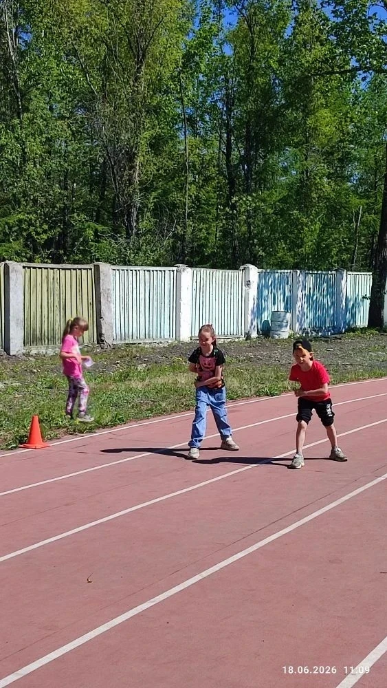 🏆 Кто в лагере самый быстрый, ловкий и сильный? Скоро узнаем!

В течение нескольких дней ребята сда