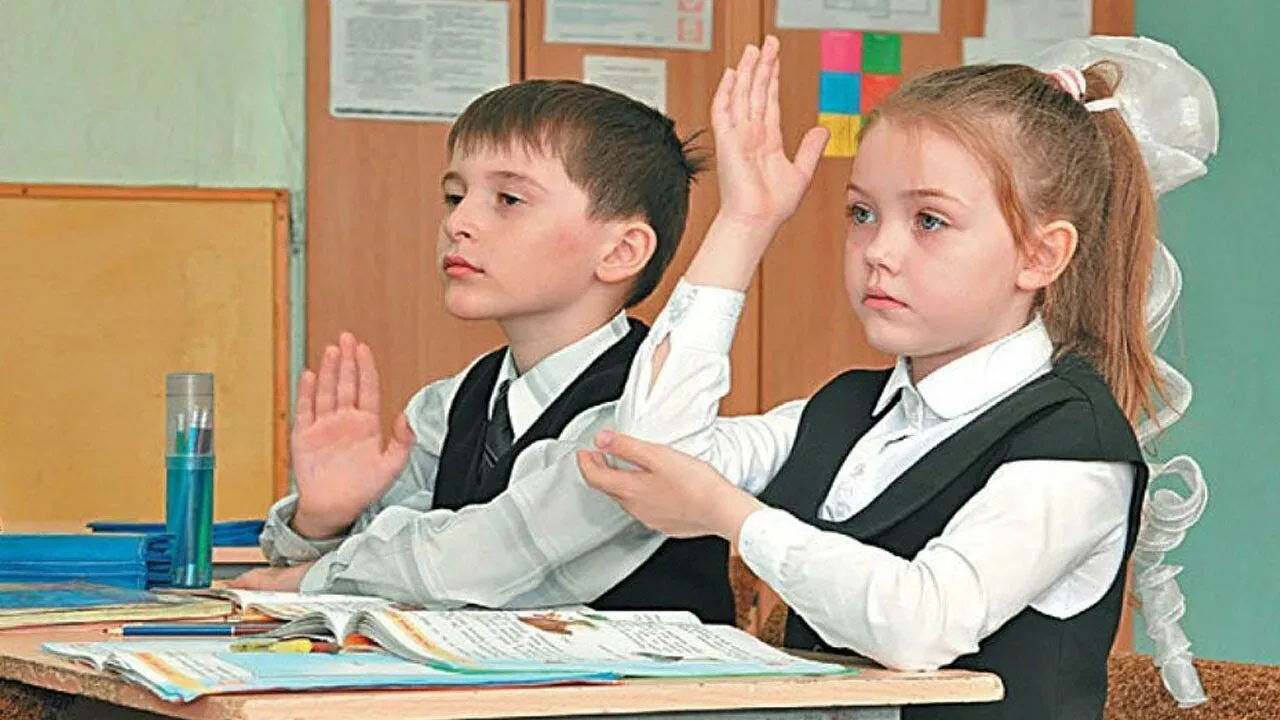 🧐❗Пять фраз, которые НЕЛЬЗЯ говорить первокласснику

Родители всех школьников нервничают накануне п