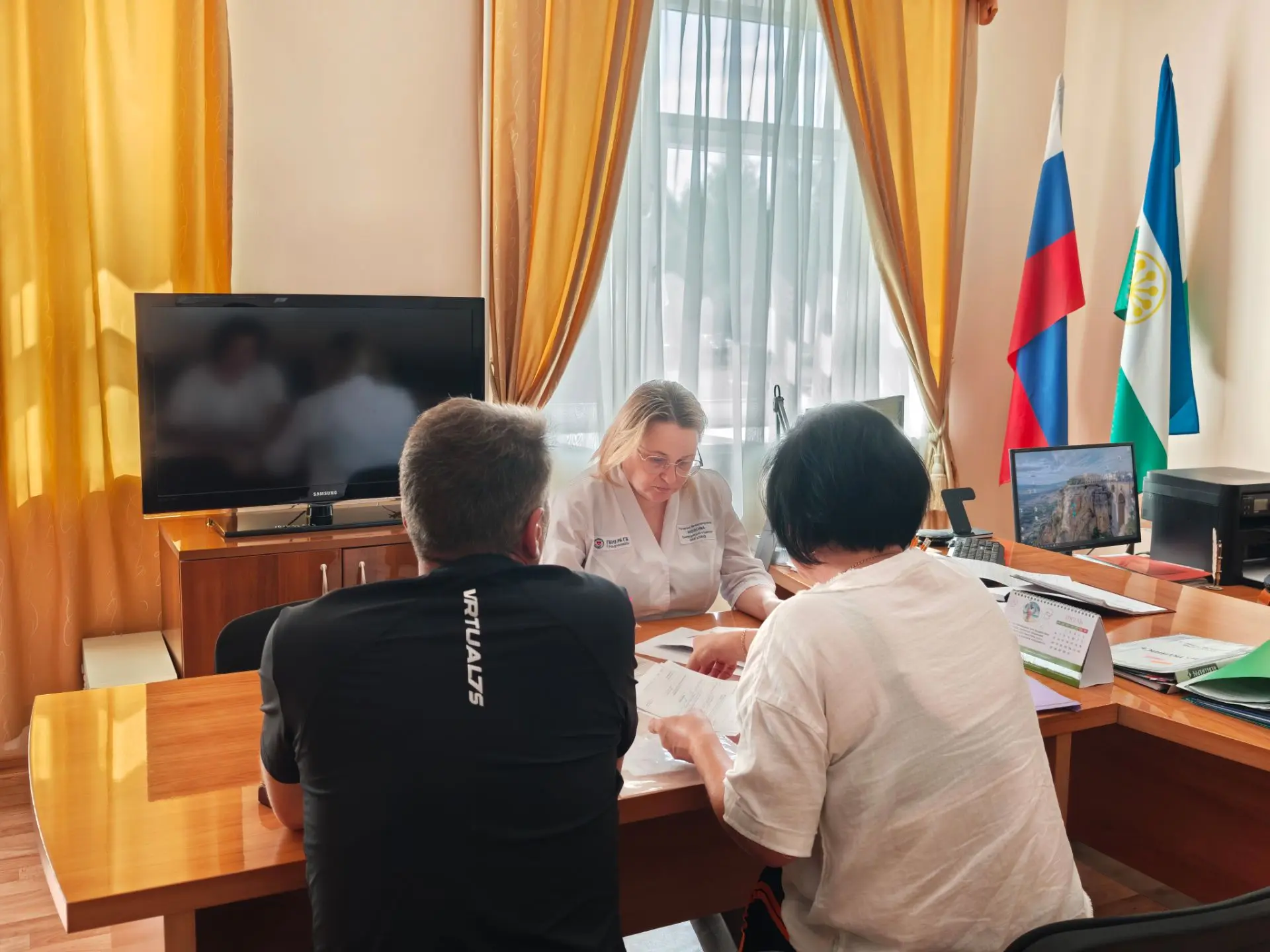 🌟Сегодня и.о. заместителя главного врача по медицинской части городской больницы г.Неф...