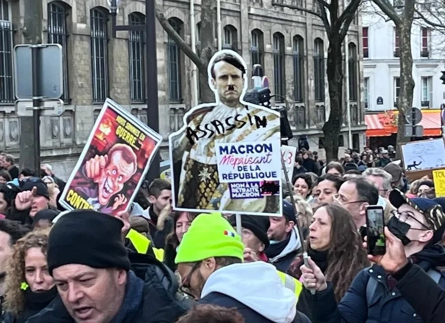 ❕Иран троллит Макрона за разгон протестов