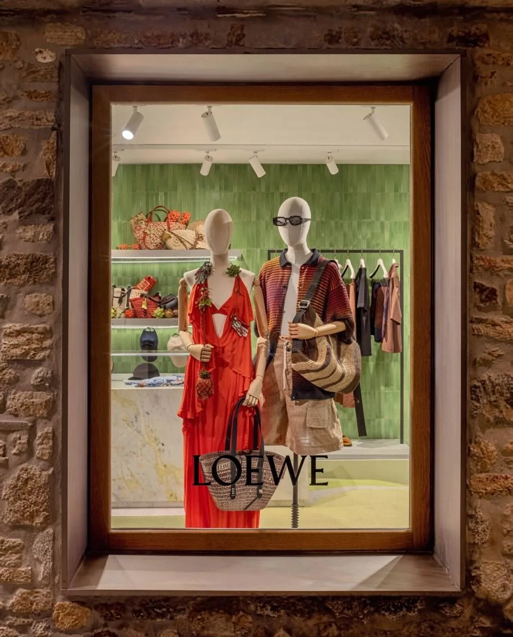 LOEWE 
Resort  ‘26