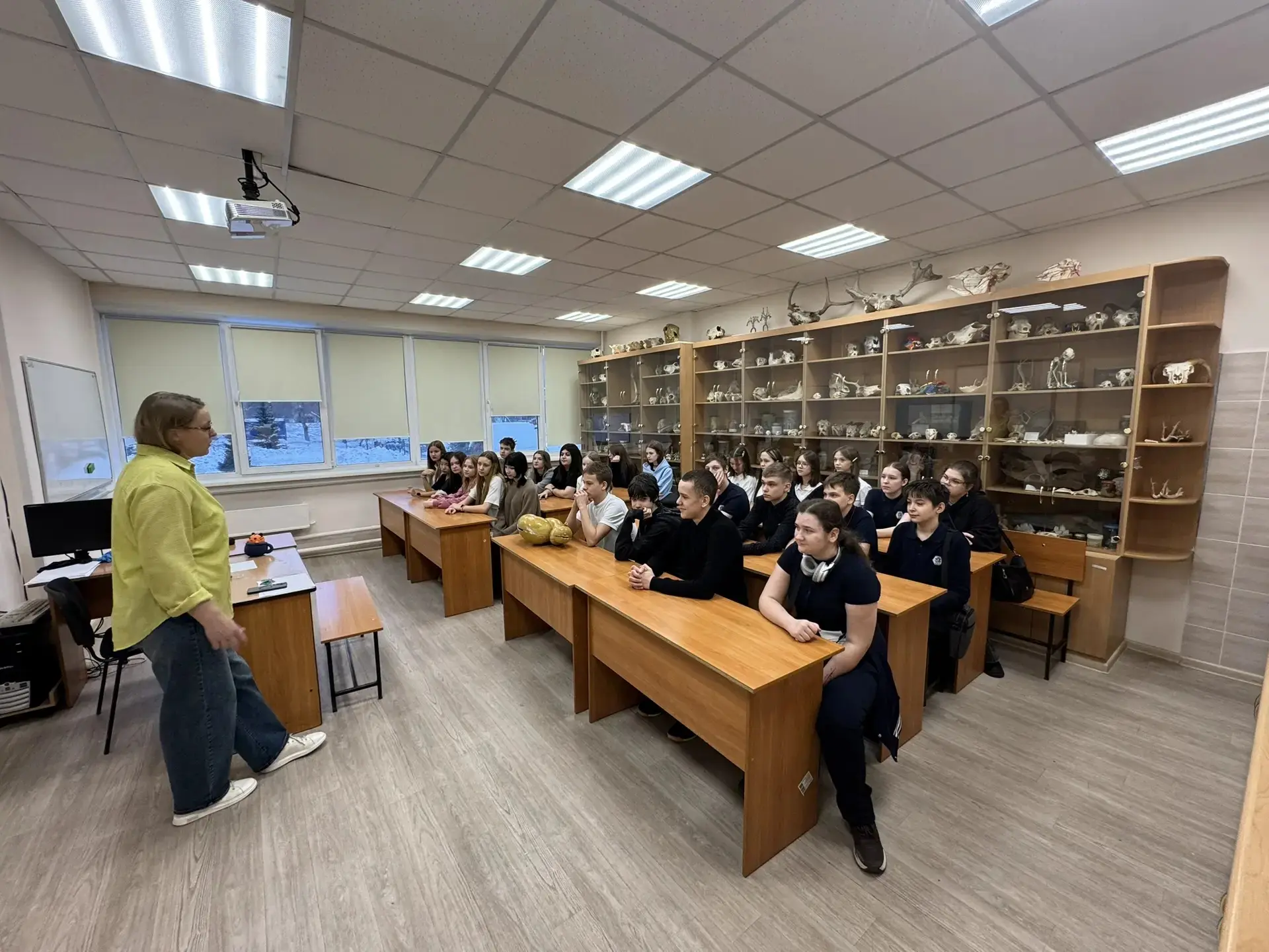 ПРОФОРИЕНТАЦИЯ В #МАОУСОШ222✅  В рамках внеурочных профориентационных занятий "Россия — мои горизонт