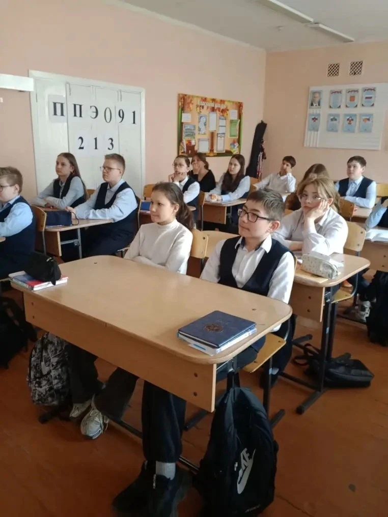 Четверг 📹  В четверг ученикам седьмого класса продемонстрировали социальный ролик под названием «Инт