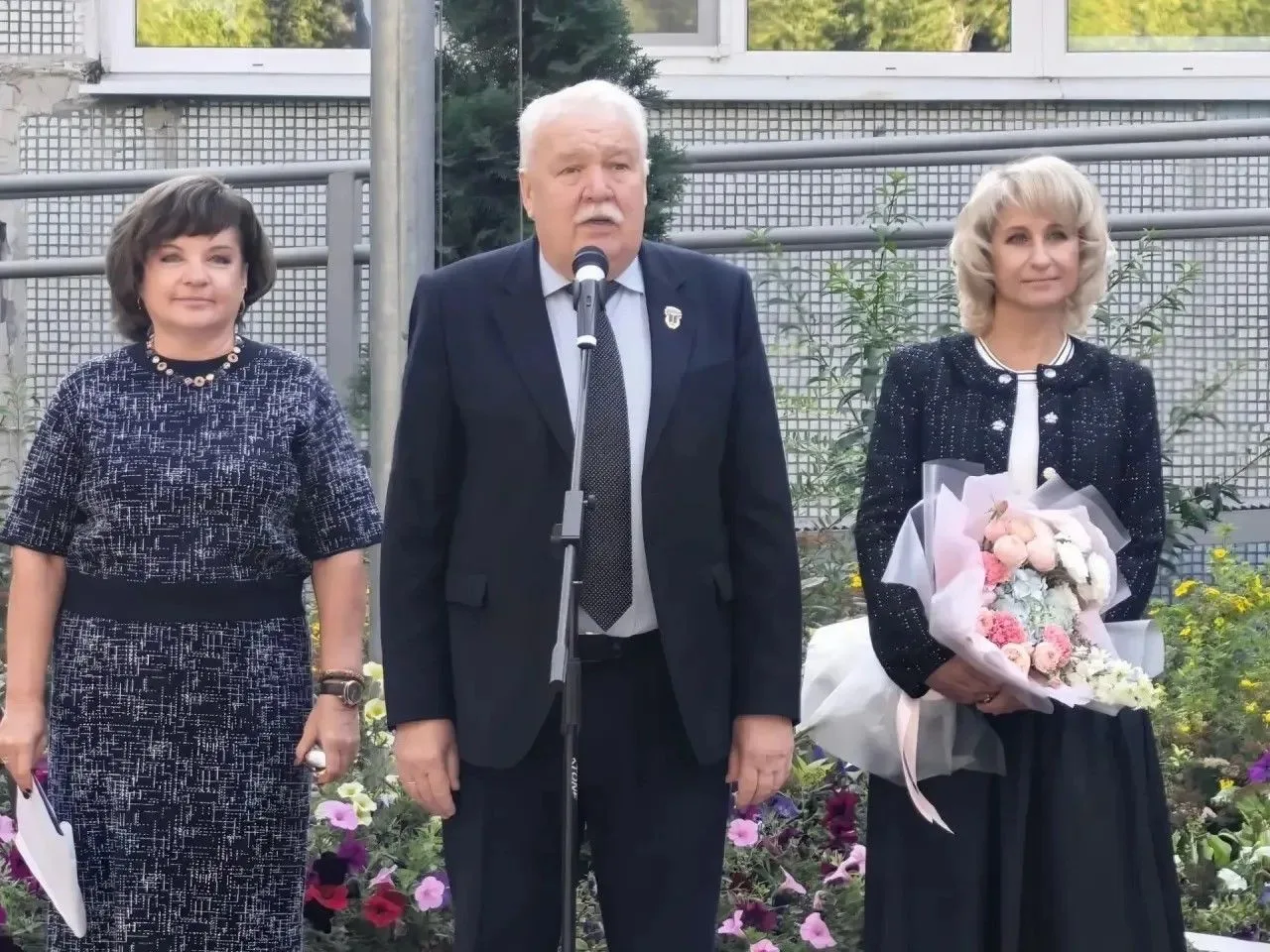 🎉 С Днём знаний! 🎉Сегодня член Совета Общественной палаты Ульяновской области Рамиль ...