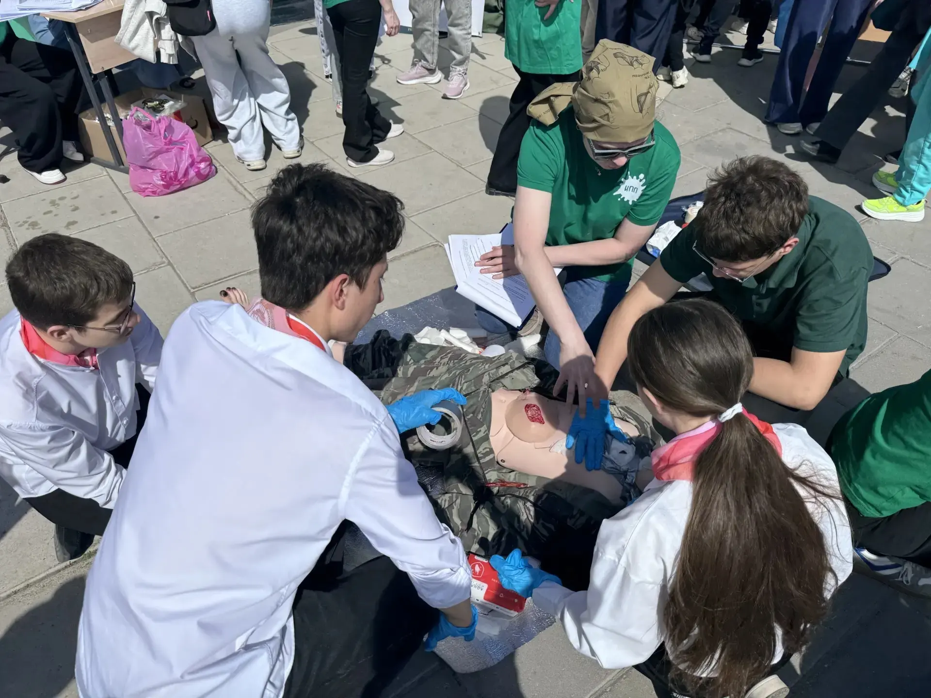 🏆 ЮНЫЙ СПАСАТЕЛЬ — 2026: наша команда в деле! 🚑  🙌 С гордостью сообщаем: сборная школы приняла участ