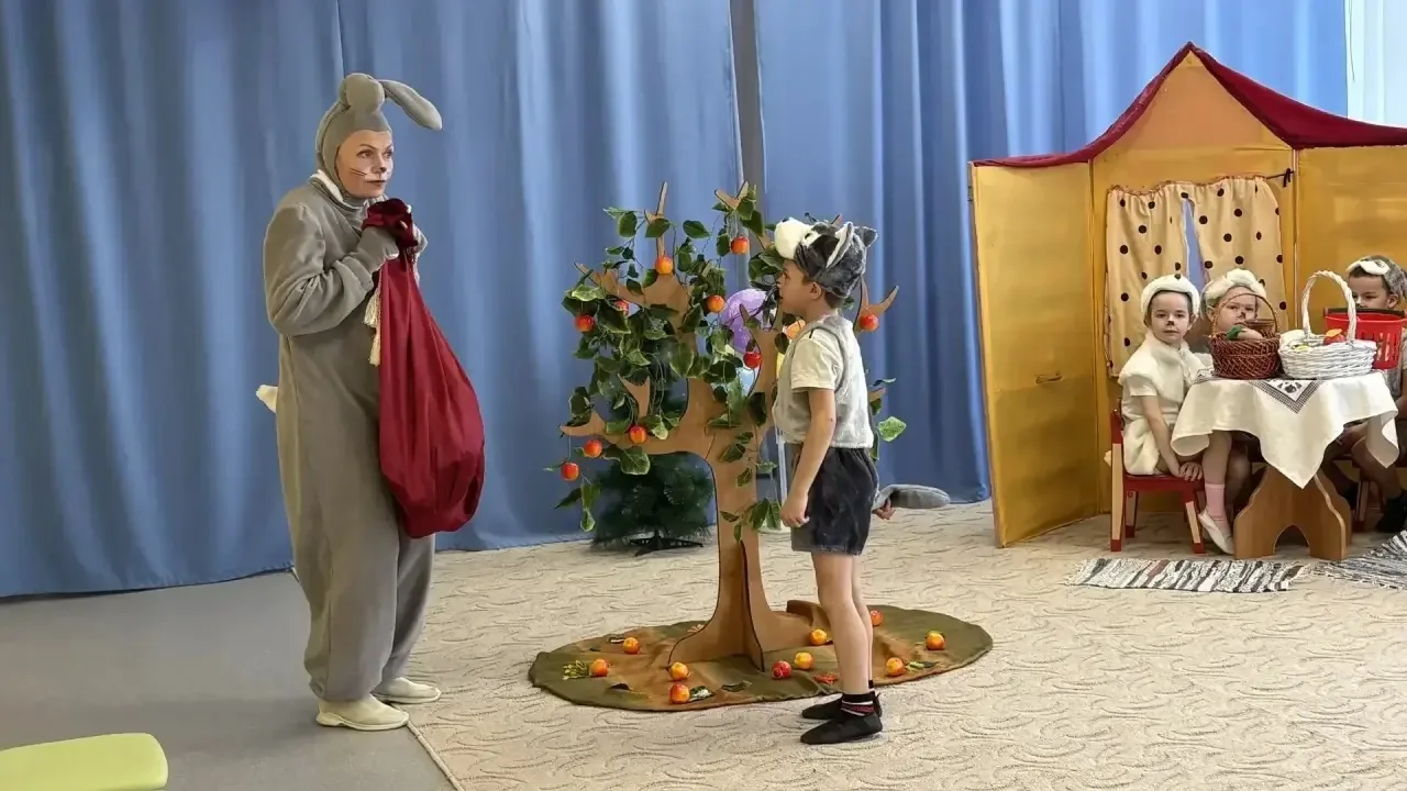 Театр, где главные герои — дети! 🎭  В детском саду «Ивушка»  (структурное подразделение МБОУ СОШ № 2