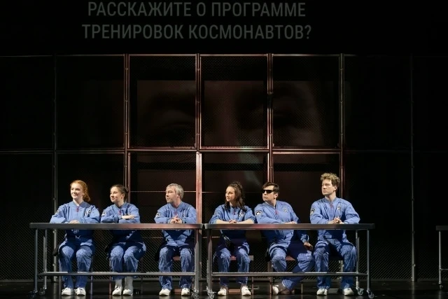 Театр "На Литейном" из Петербурга покажет в Пскове "Антарктиду" и "Звездных псов"