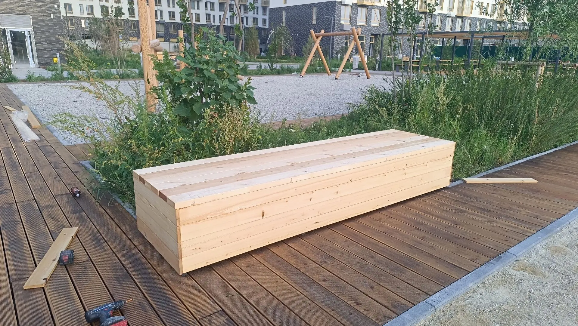 «ЭлитГруз» — подготовка и монтаж для благоустройства двора 🌳🛠️