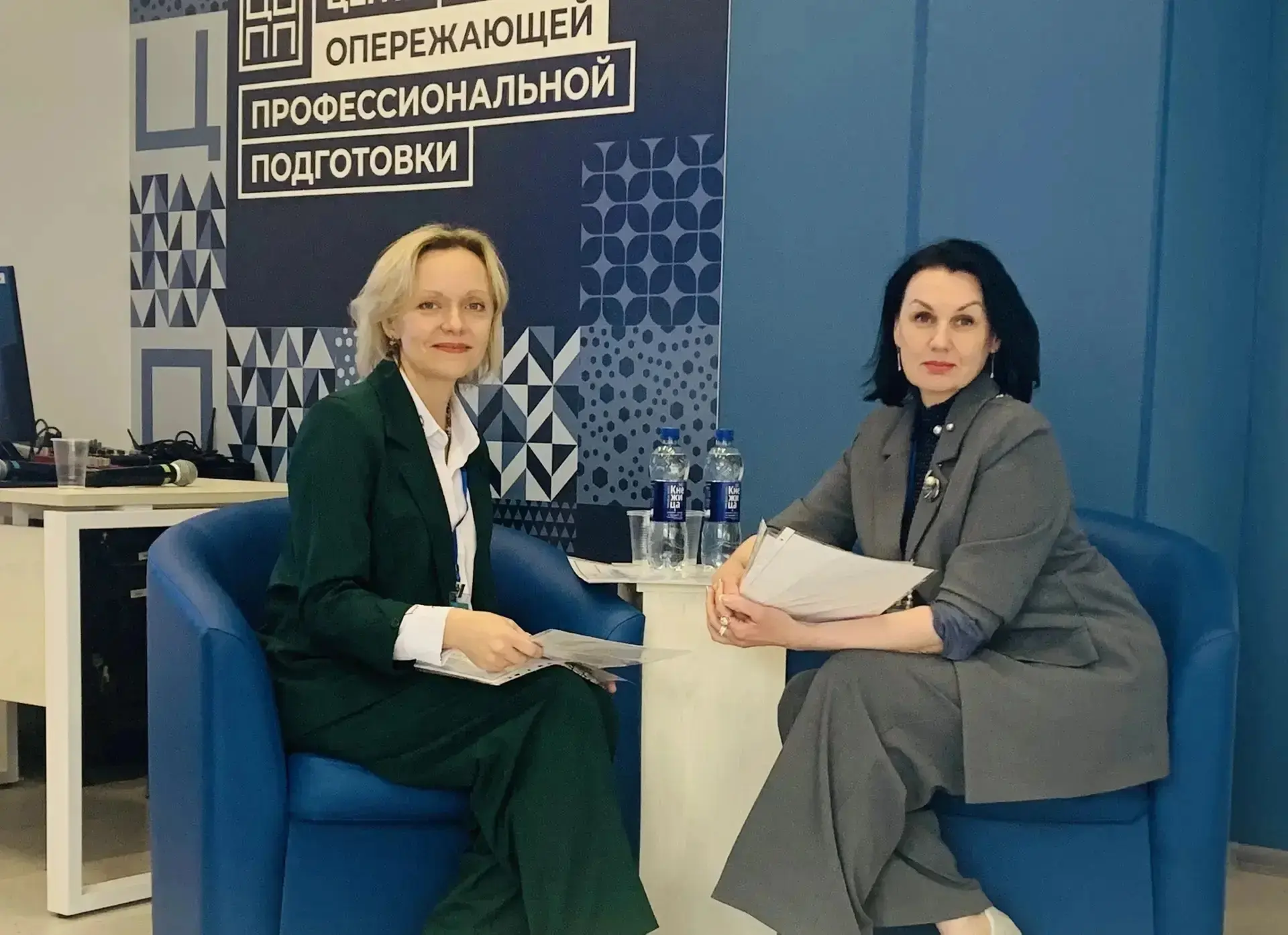 «Один день в кресле руководителя»: опыт, который меняет взгляд на управление образованием  В апреле 