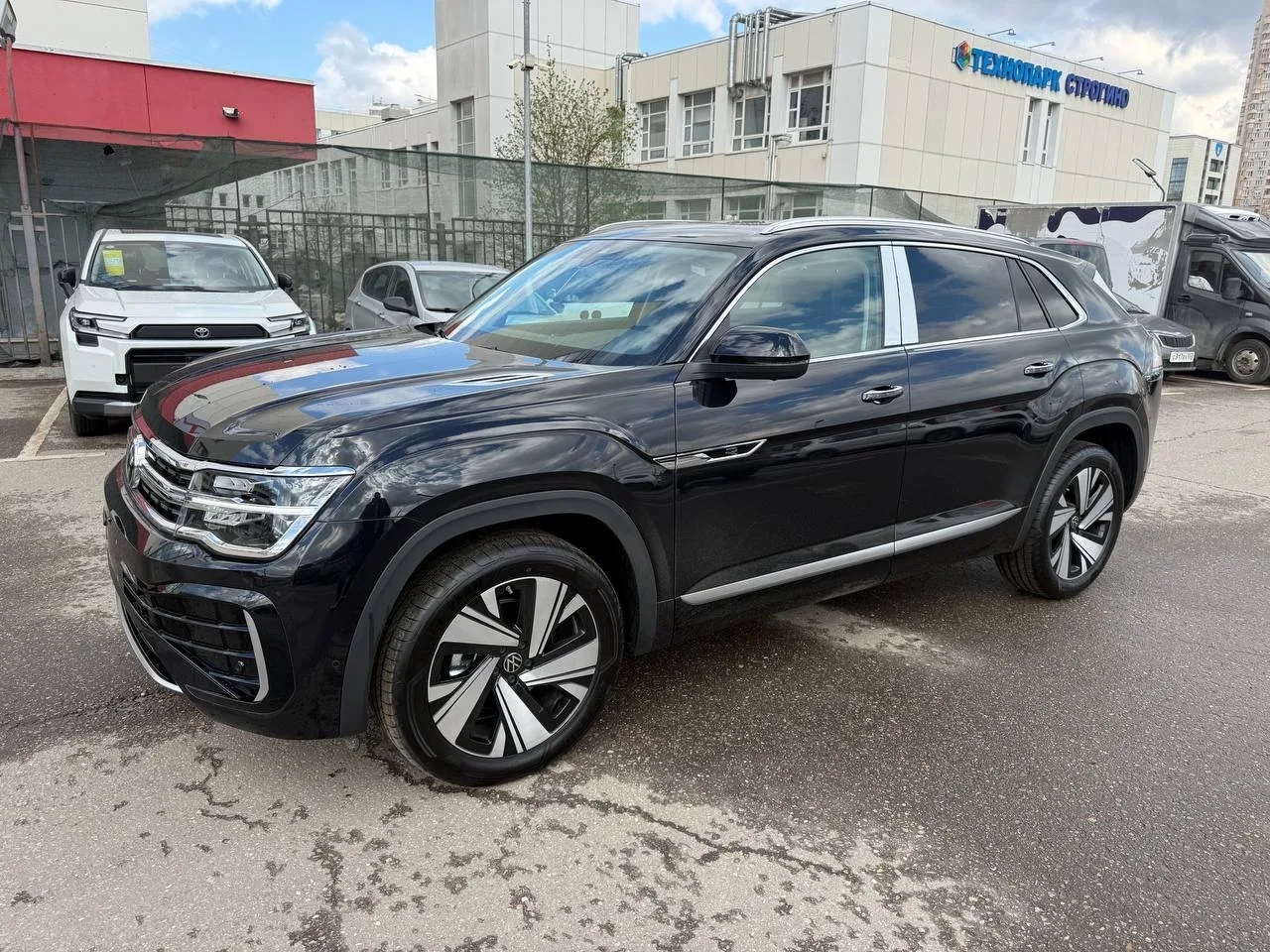 VW TERAMONT X | 2026г.
В наличии в Москве

• Без пробега
• 2.0 TSI Turbo 220 л.с.
• Интеллектуальный