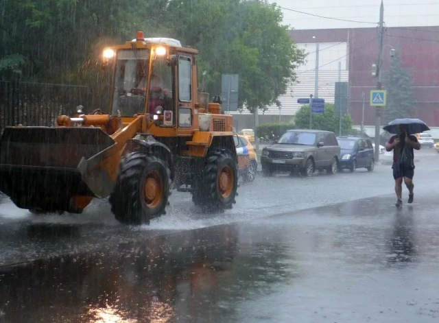 🌧 Суперциклон несёт аномальные ливни в Подмосковье