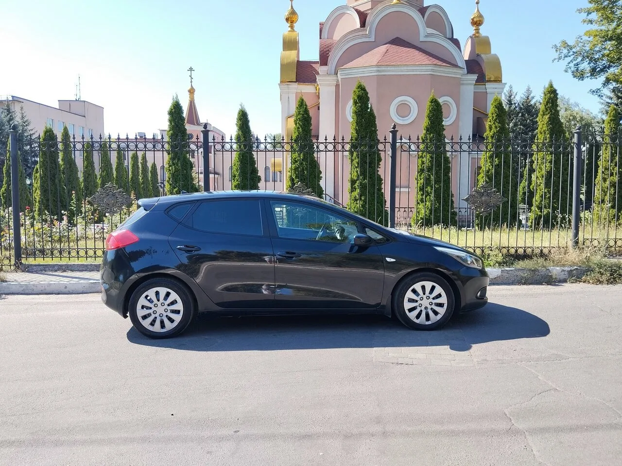 Продам Kia Ceed 2 2015 г.в., 1.6 МКПП, б/у, Макеевка, 890 000 руб.
