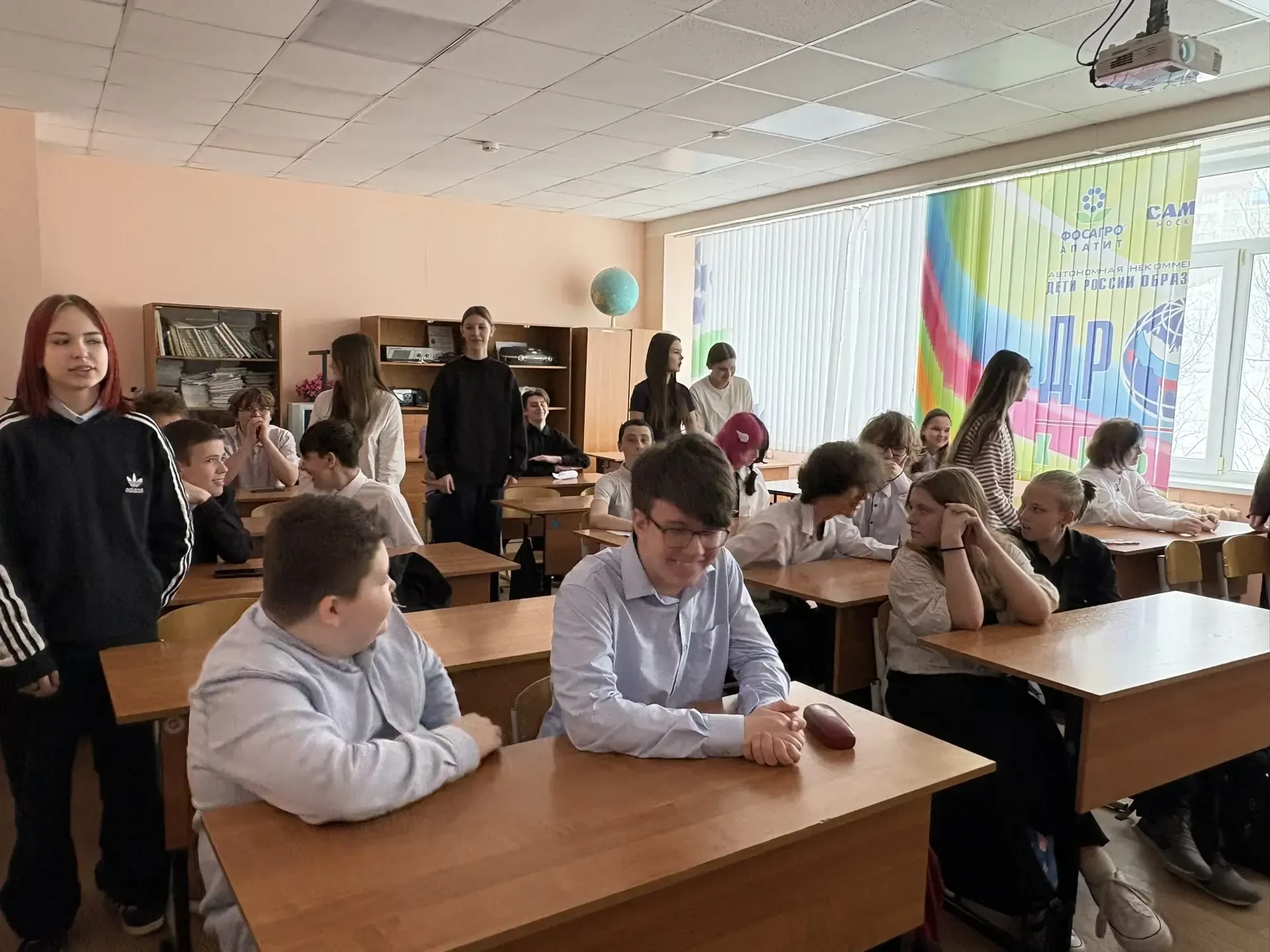 ✅ МИНУТКА БЕЗОПАСНОСТИ: ИТОГИ ВСТРЕЧИ ✅   Служба безопасности Школьного предприятия   17 марта в 7Б 
