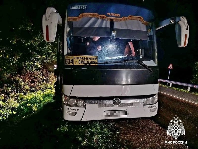 Автобус Смоленск — Верхнеднепровский загорелся в пути