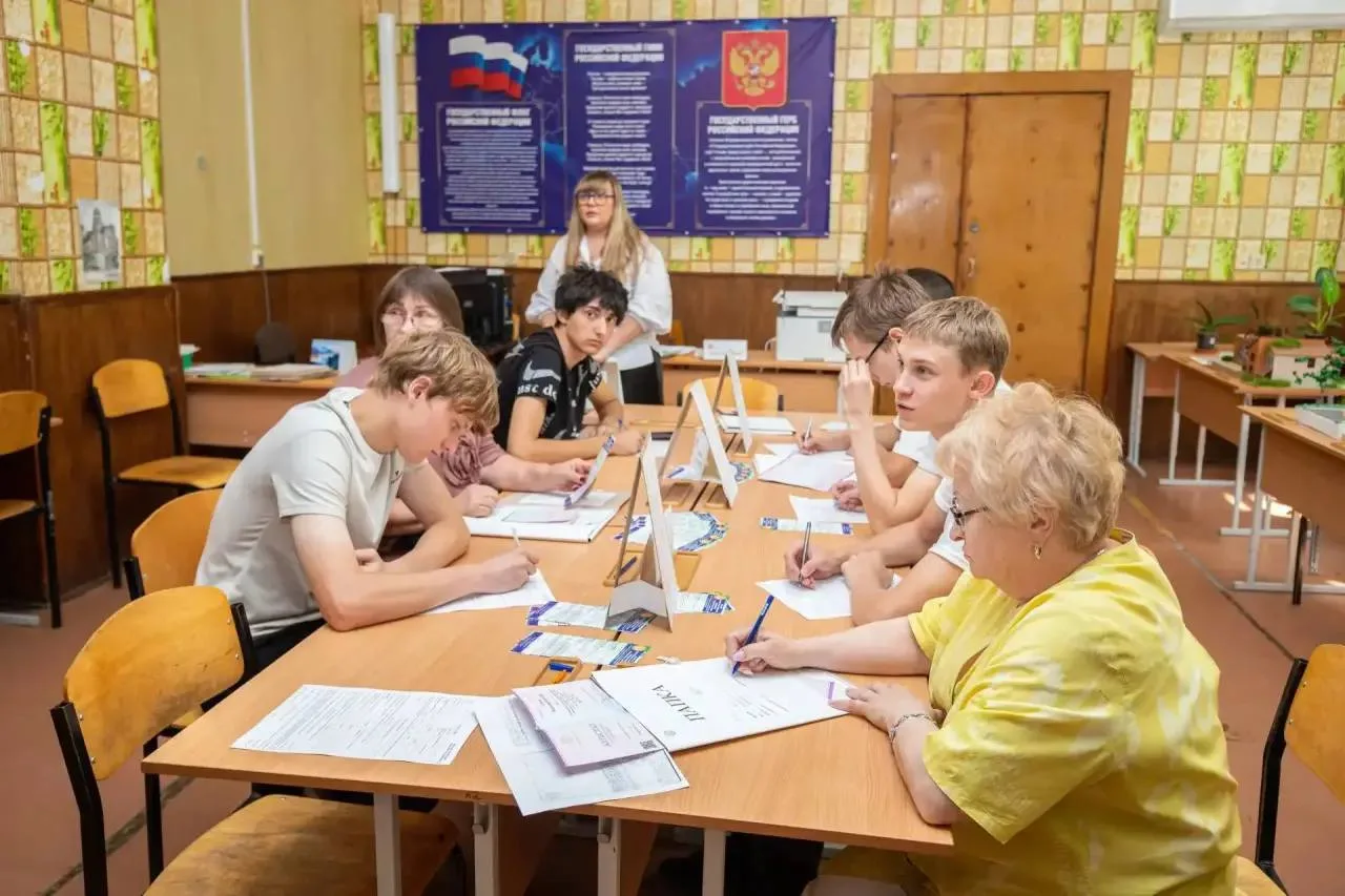 ⏩ Председатель Правительства ЛНР ознакомился с ходом приемной кампании в строительном к...