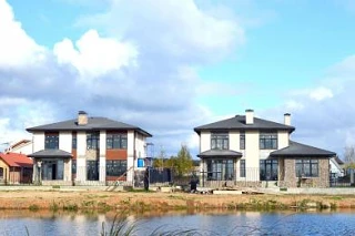🏡 Загородный бум 2026: Краснодар и Адыгея выбирают коттеджные посёлки