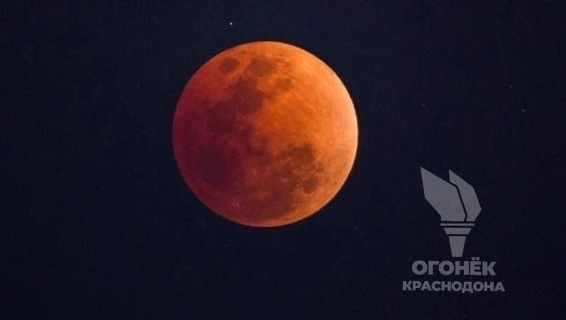 🌕 Над Россией этой ночью взойдёт «Оленья Луна»

⏰️ Максимальную яркость полнолуния можно будет на