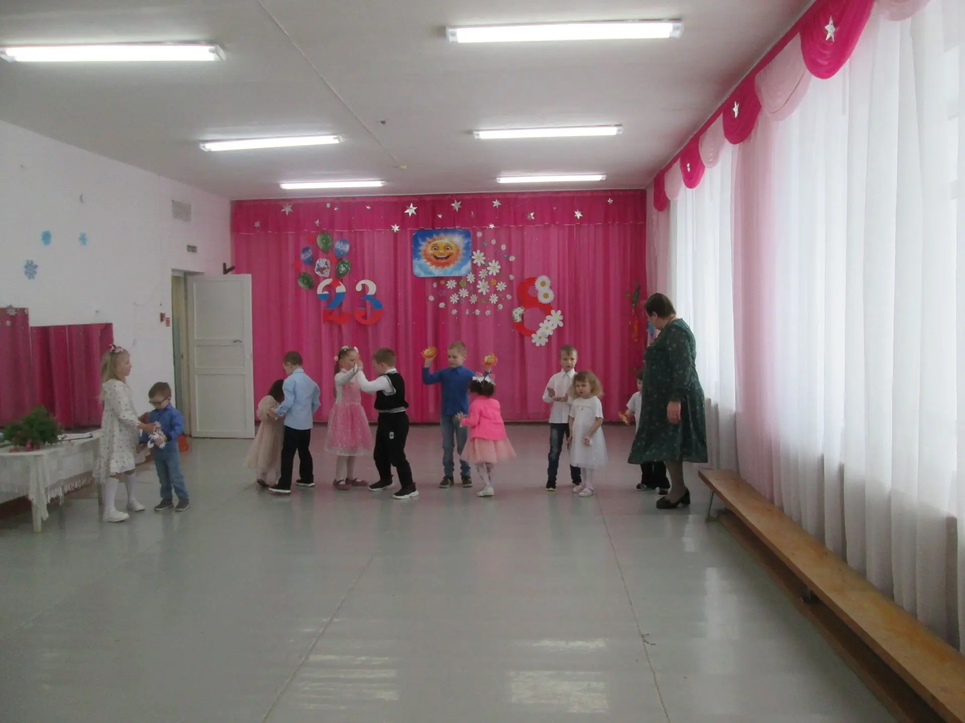 В нашем детском саду прошел праздник «23+8». Объединять две замечательные праздничные д...