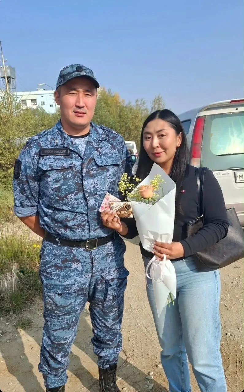 Судебные приставы поздравили с Днем знаний семьи участников СВО