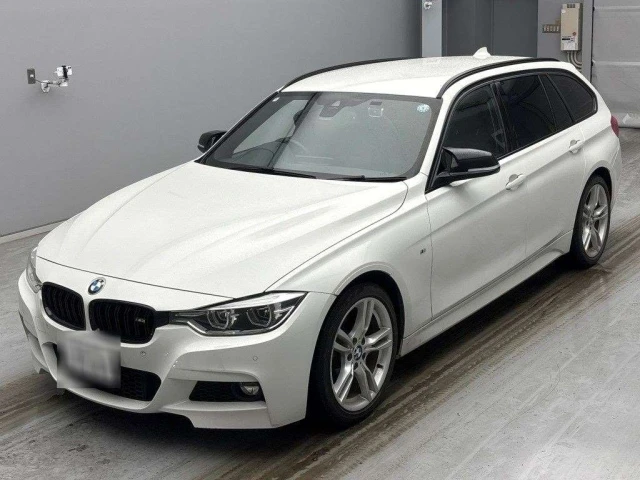 🇩🇪 BMW 3-Series touring 2018 в M пакете

💰 Цена  — 1 400.000 ₽ во Владивостоке под ключ с ЭПТС

�