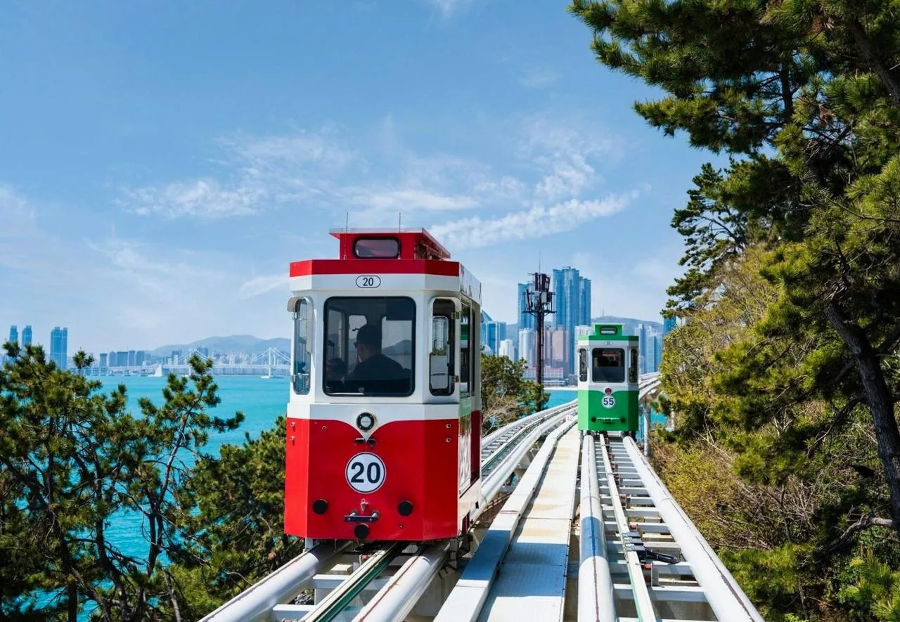 Sky Capsule в Пусане, Южная Корея 🇰🇷  🔹 Sky Capsule - двухкилометровая трасса, по которой в обе стор