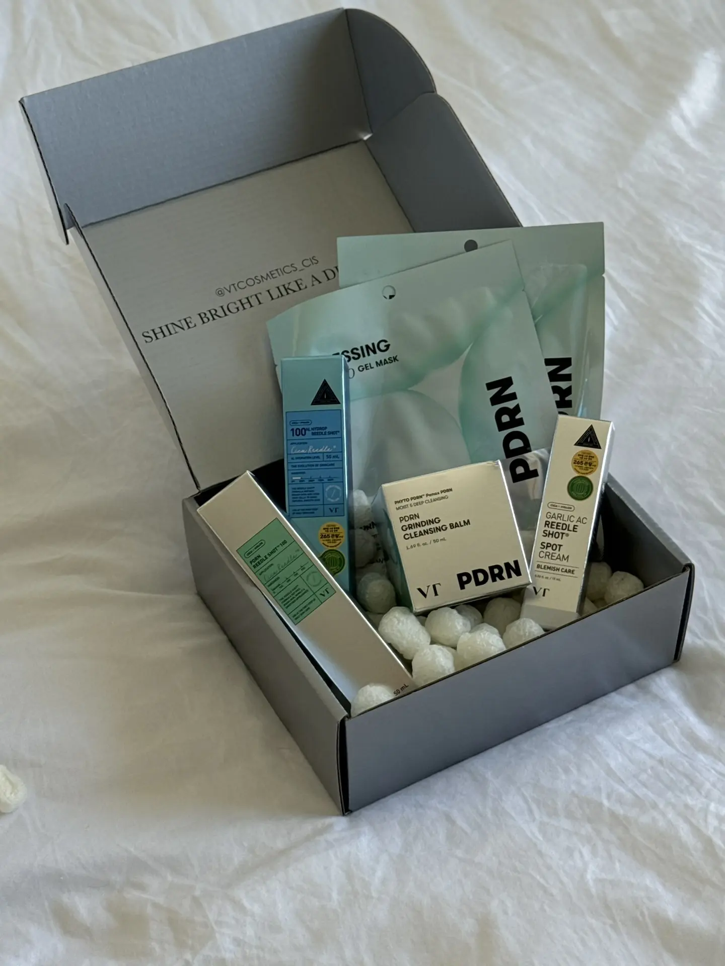 Ко мне пришел бокс VT Cosmetics смотрим?