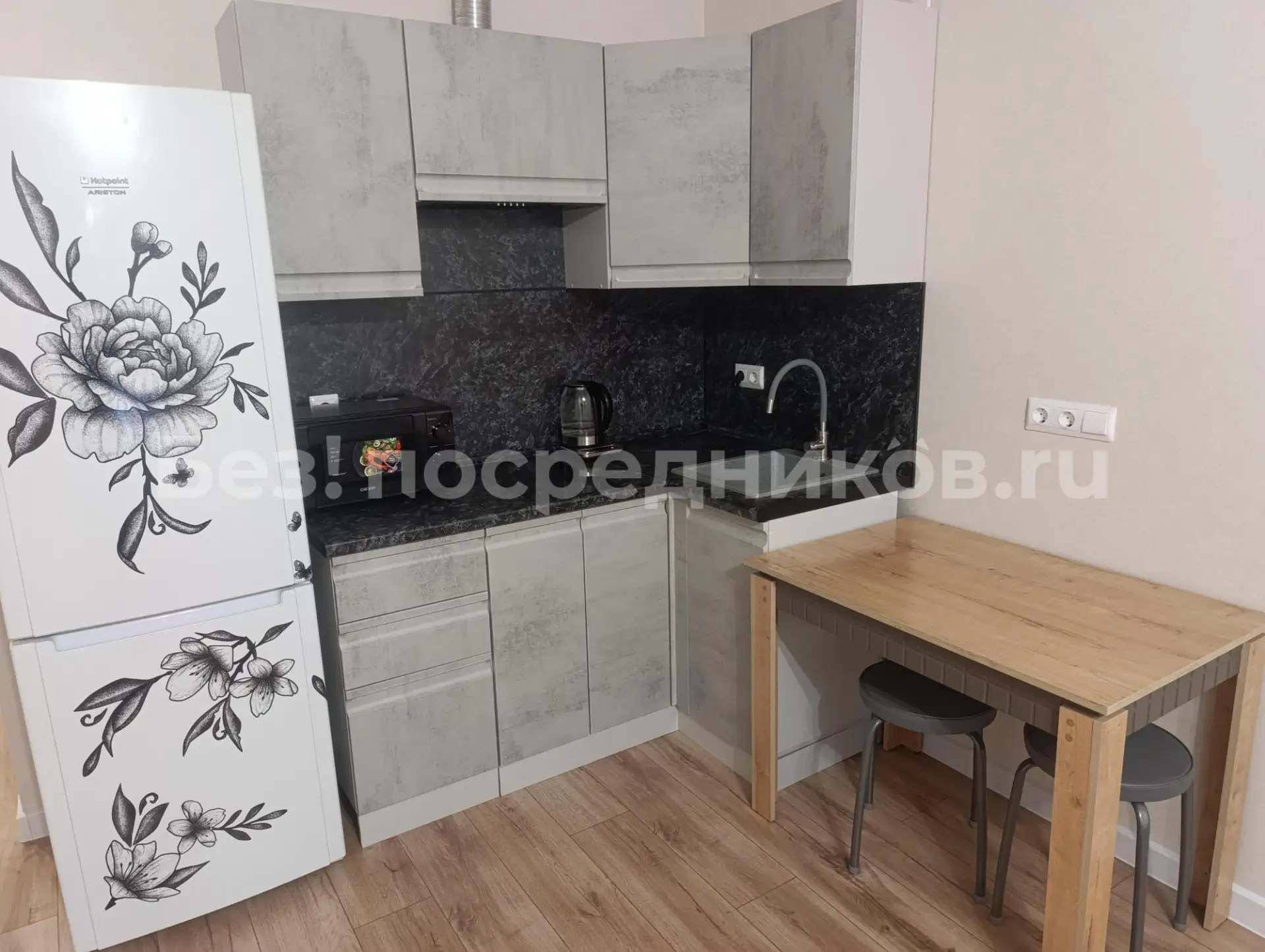 Сдам без посредников: студия, 30.8м²