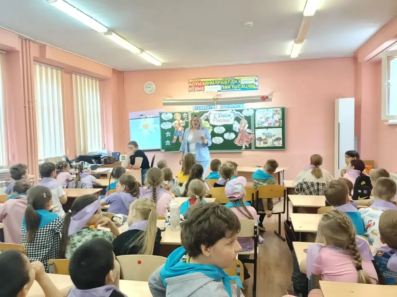 ✨С чего начинается Родина? С картинки в твоём букваре... А ещё — с улыбок наших детей, с их звонкого