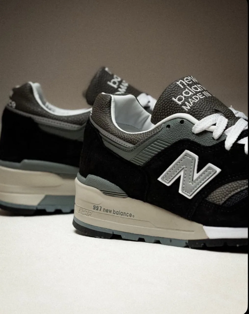 ⚡️ NEW BALANCE ⚡️