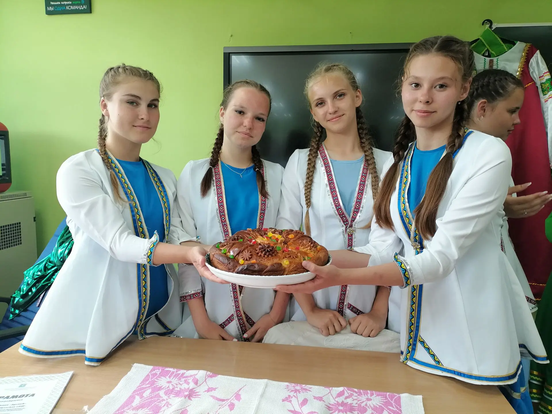 Вот и закончился наш славный праздник, Сабантуй!! 💃
Не смотря на погоду, наша школа, традиционно пр
