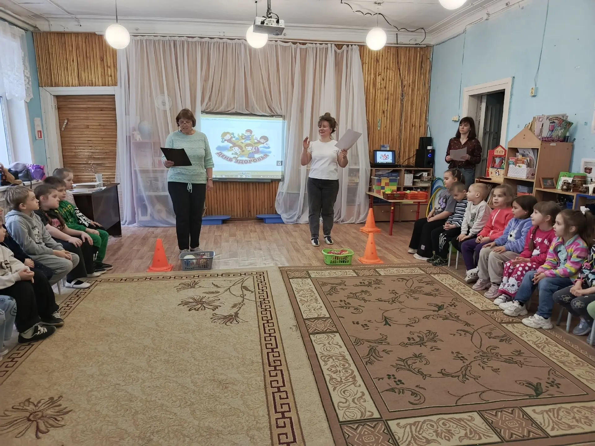 ⚽🏸Сегодня у ребят старшей и подготовительной групп  прошел спортивный праздник, посвящ...