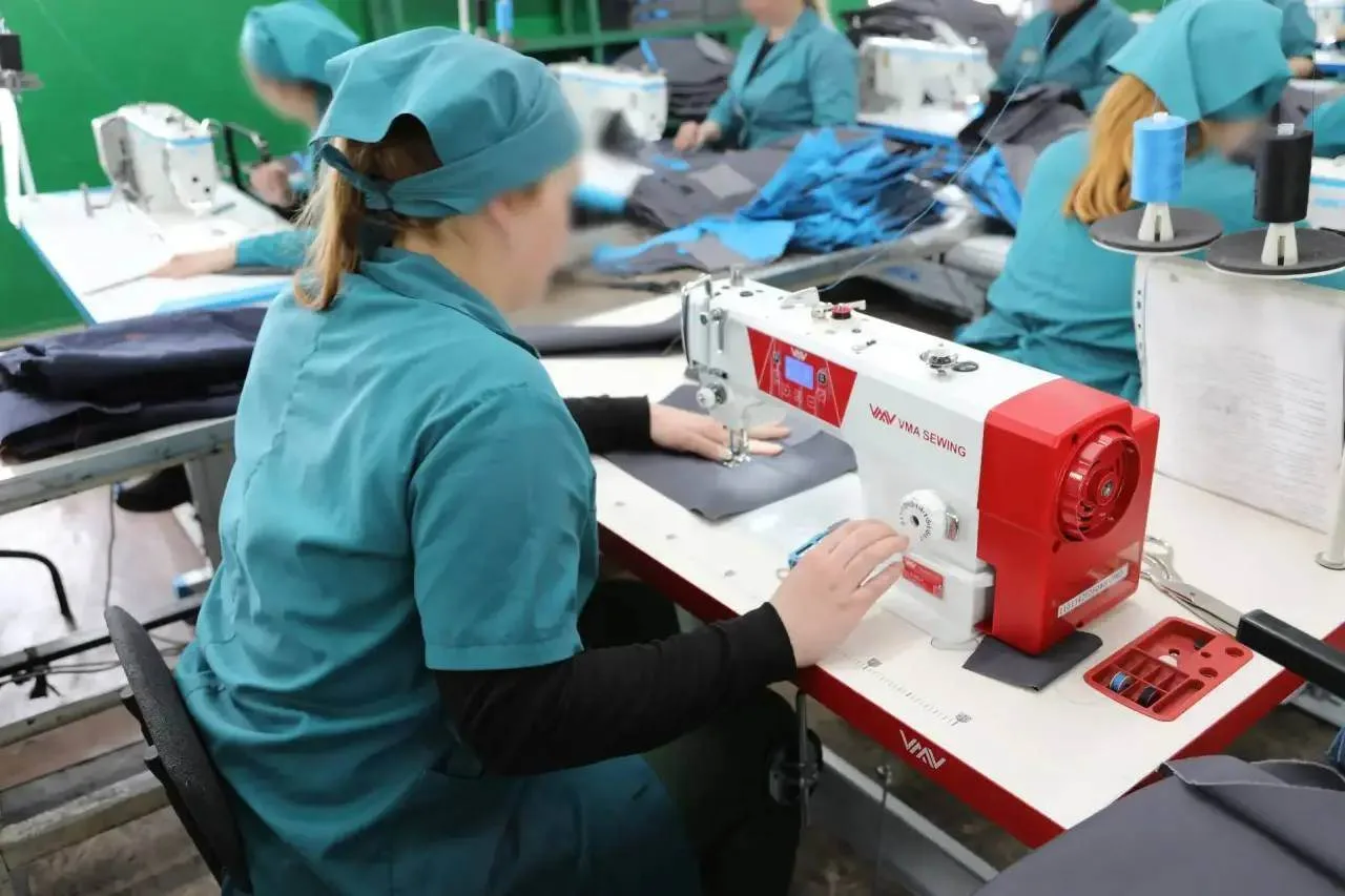 💥УФСИН Чувашии передало в ДНР почти сотню новых швейных машин  Производственный сектор исправительны