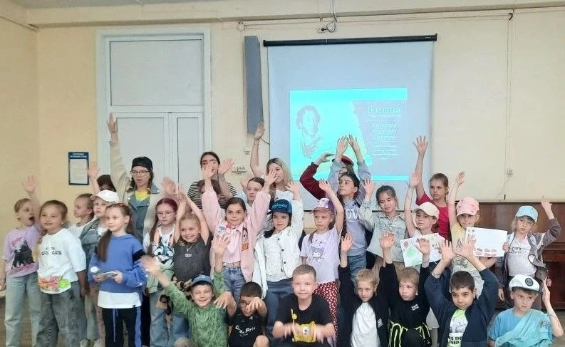 Иногда кажется, что правила безопасности — это скучно. Но не в этот раз!Мы решили доказать, что быть