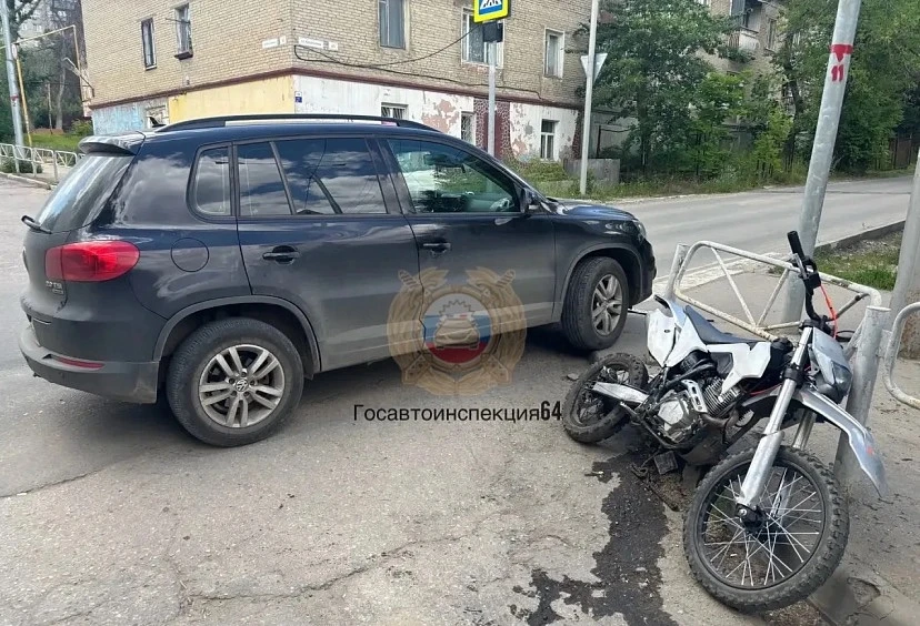 В Саратове пострадал 15-летний питбайкер

12 июня около 7:05 напротив дома №65 по улице Курдюмской п