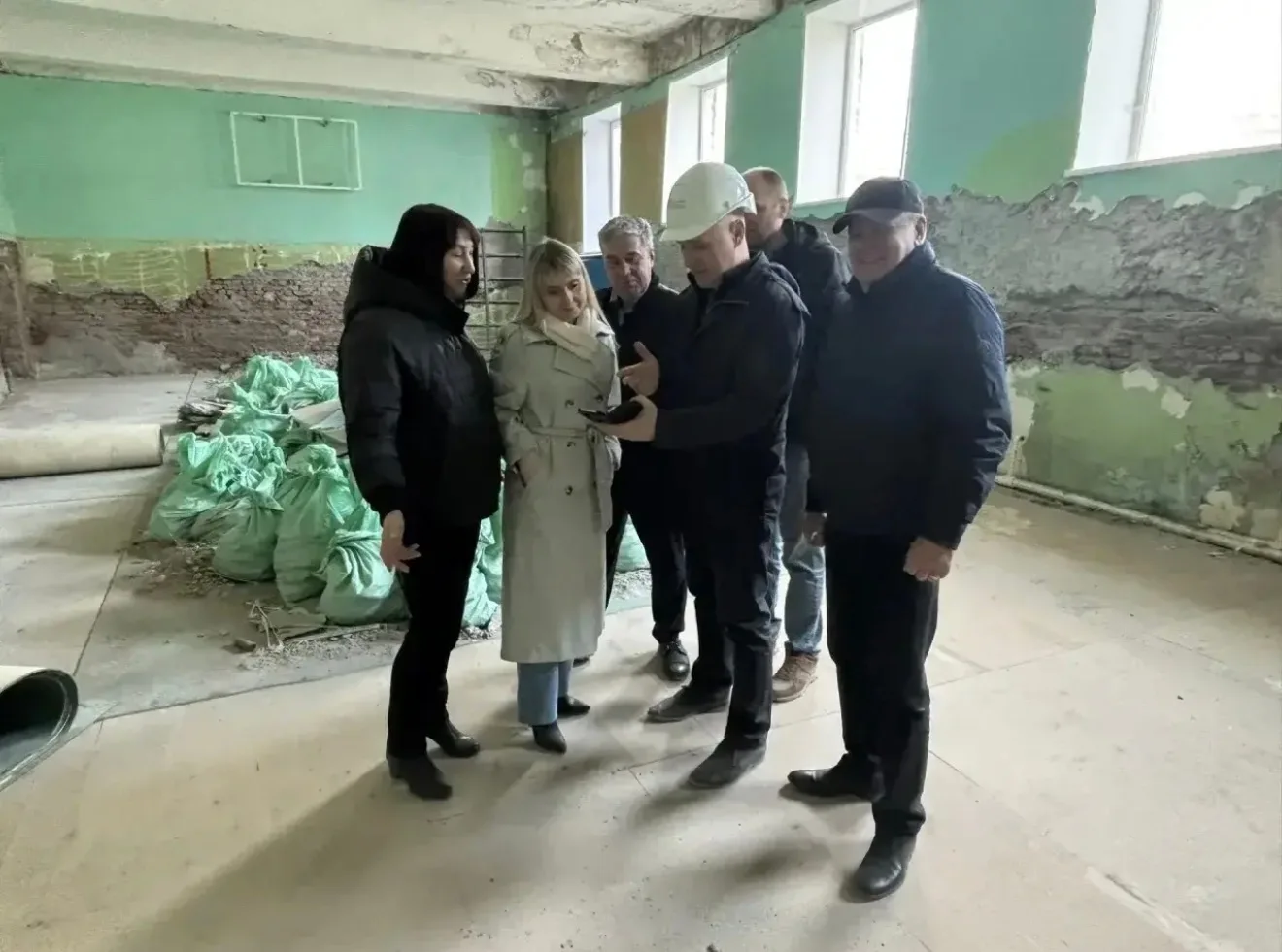 📢 Еженедельное совещание на объекте: контроль качества и новые материалы
