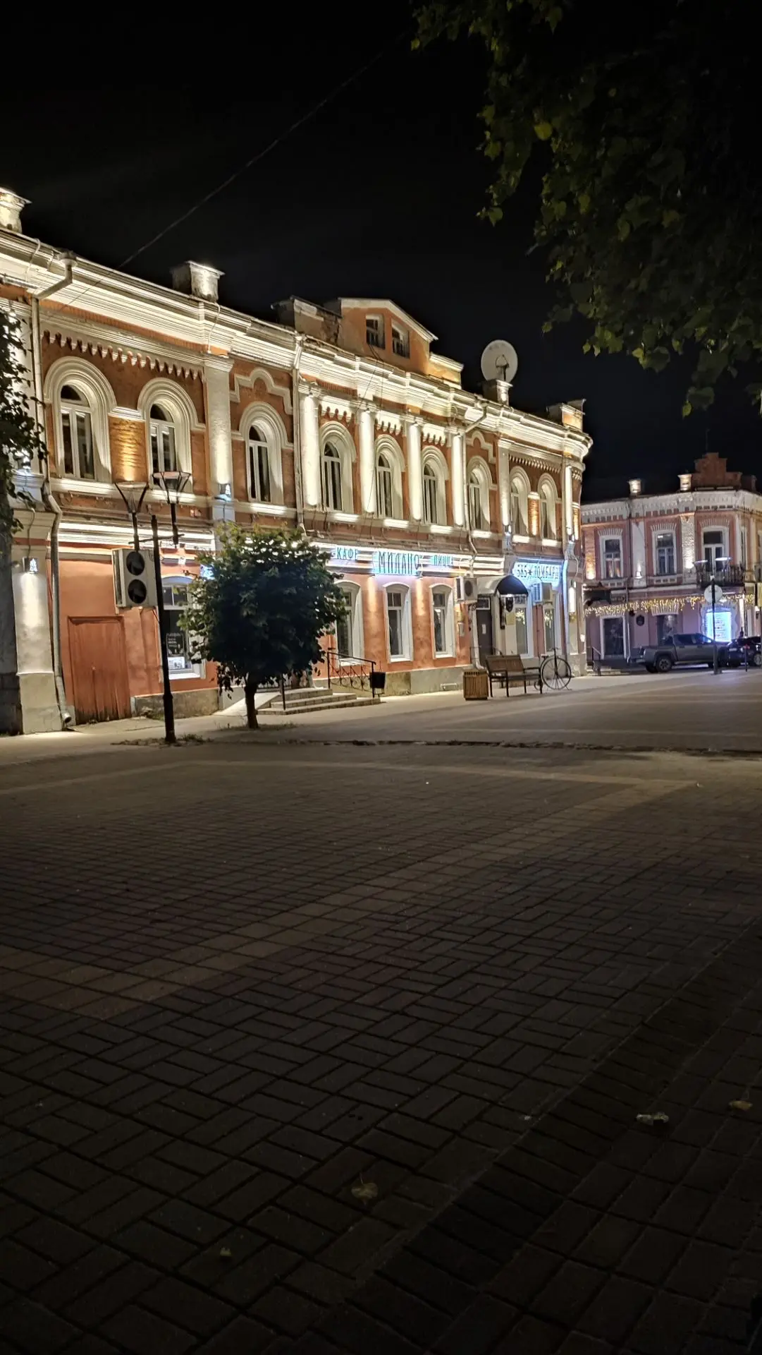 Вечерний центр Ельца.
