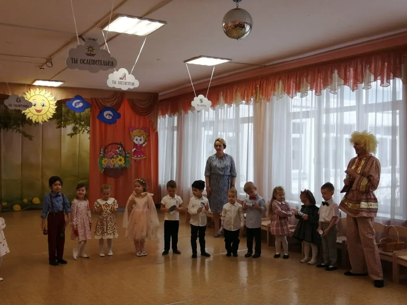 В преддверии 8 Марта в наших дошкольных отделениях состоялось чудесное мероприятие «Весеннее», котор
