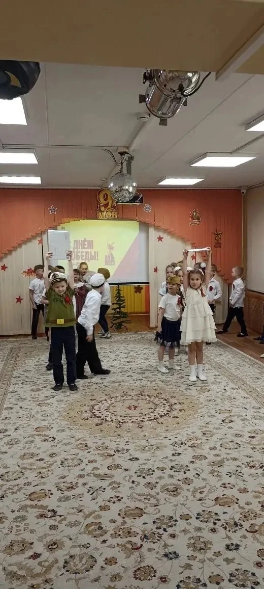 🕯️ Как рассказать дошкольникам о войне: доверительный разговор в Корпусе 4  Как рассказать дошкольни