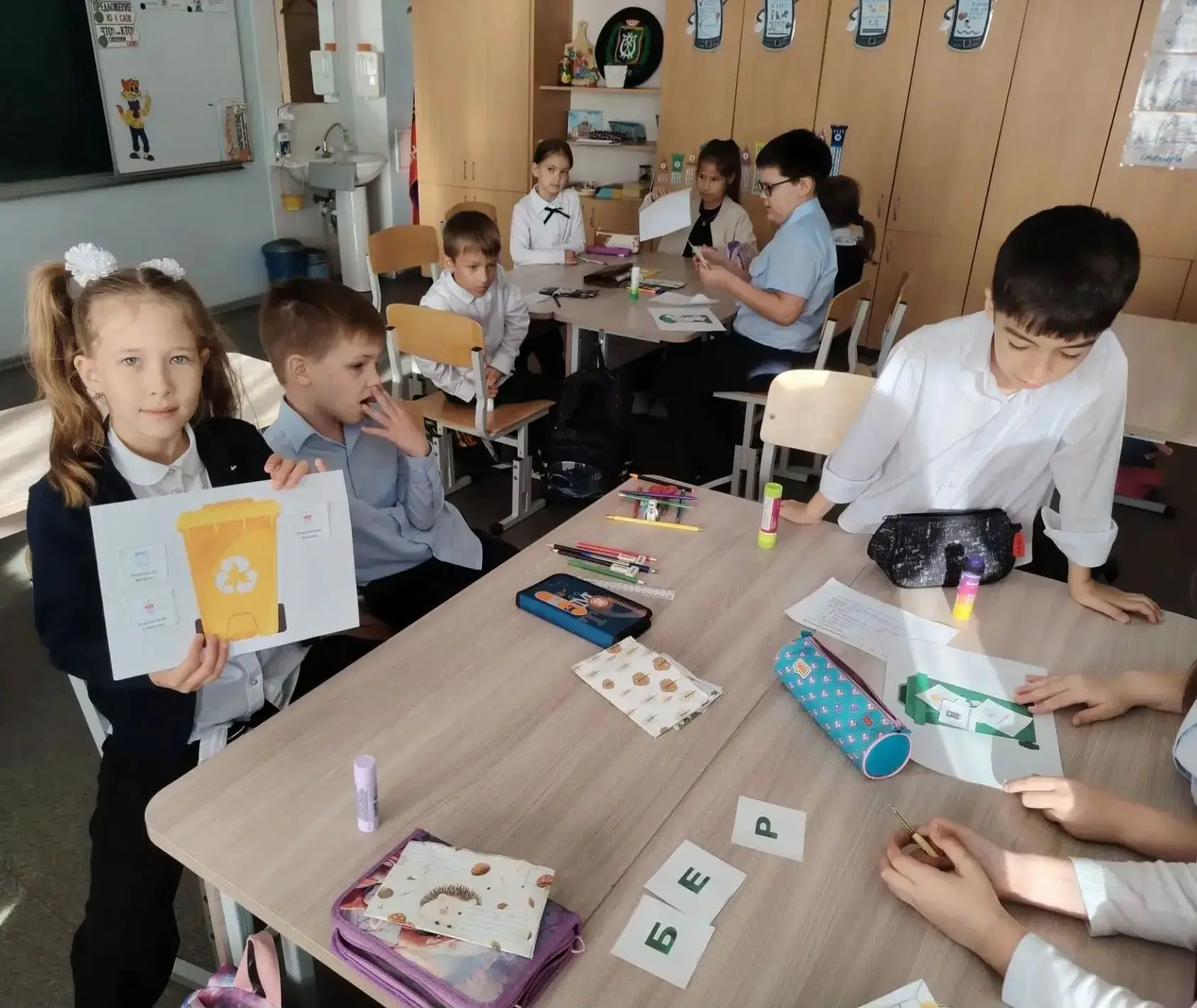 🌲 Старый кедр позвал на помощь: во 2 классе прошёл «Зелёный квест»!