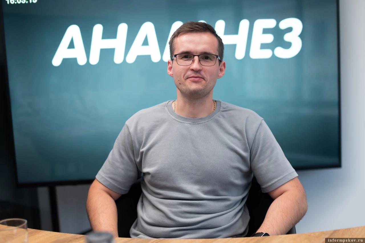🎙 Программа «Анамнез» выйдет в эфир радиостанции «Серебряный дождь» (88.3 FM) в Пскове...