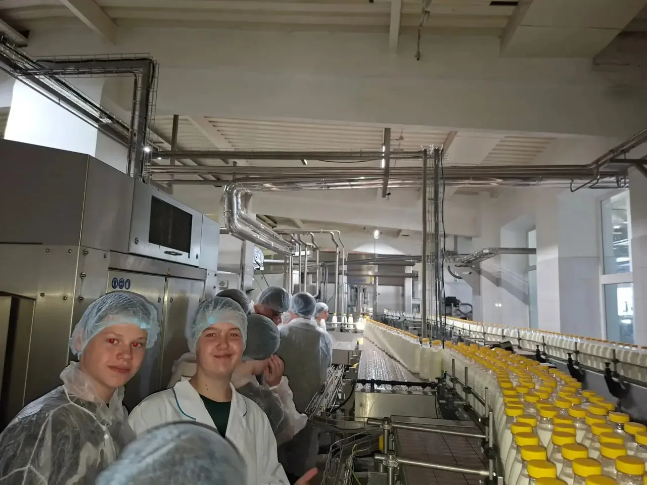 Лето с пользой!
14.07.2026г. в рамках профориентационных экскурсий наши старшеклассники посетили ООО
