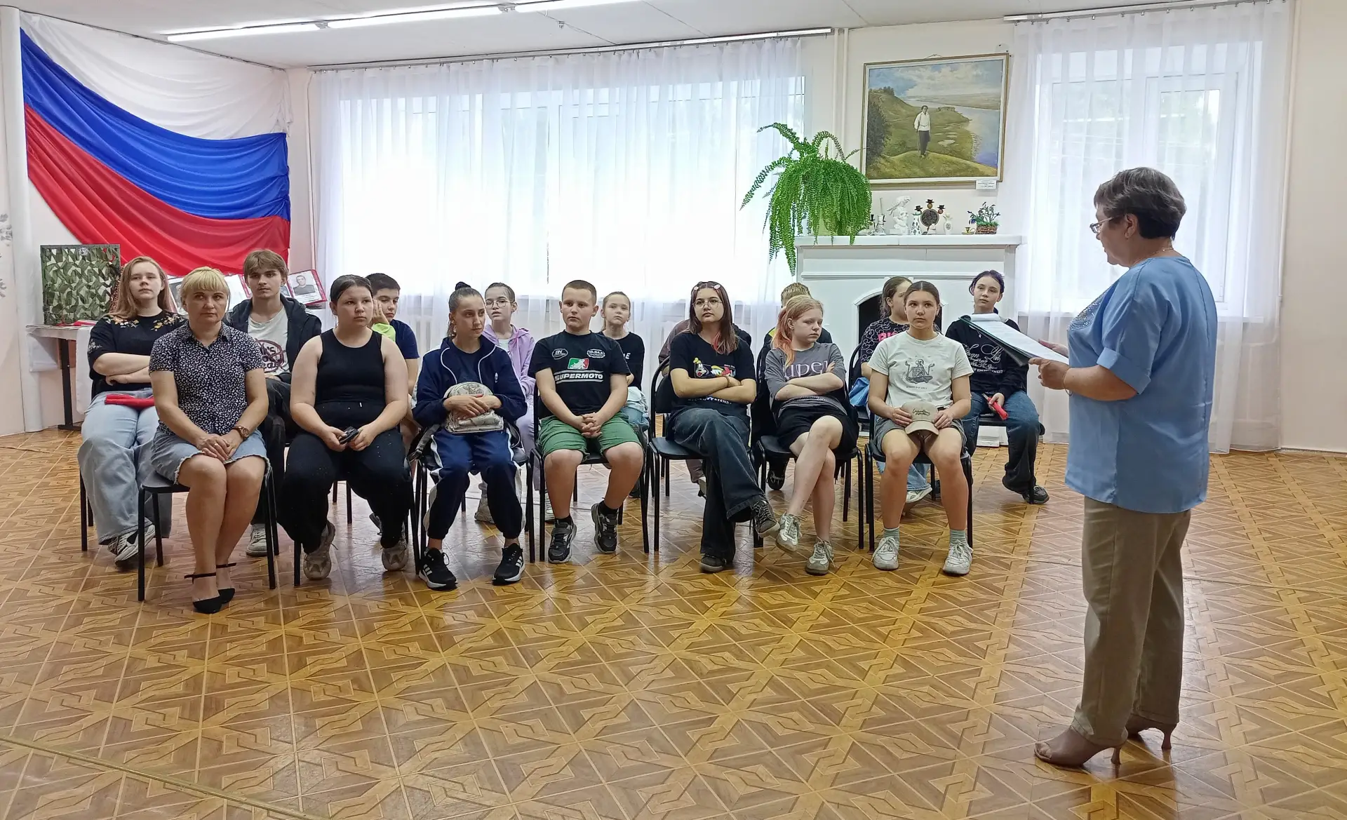 Лето — время, которого с нетерпением ждут все! Это пора отдыха, приключений и ярких впечатлений. 🌞

