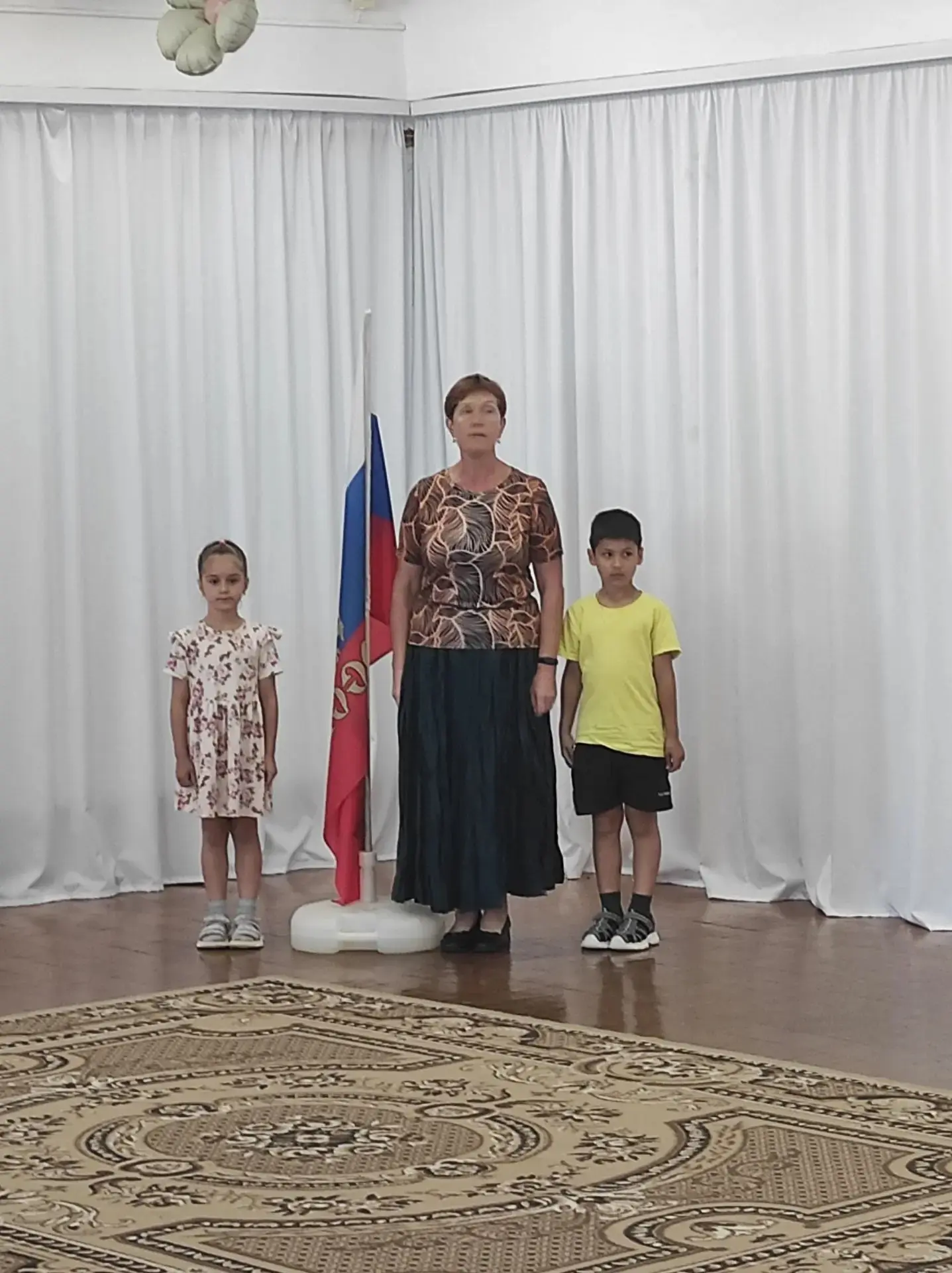 ДЕНЬ РОССИЙСКОГО ФЛАГА