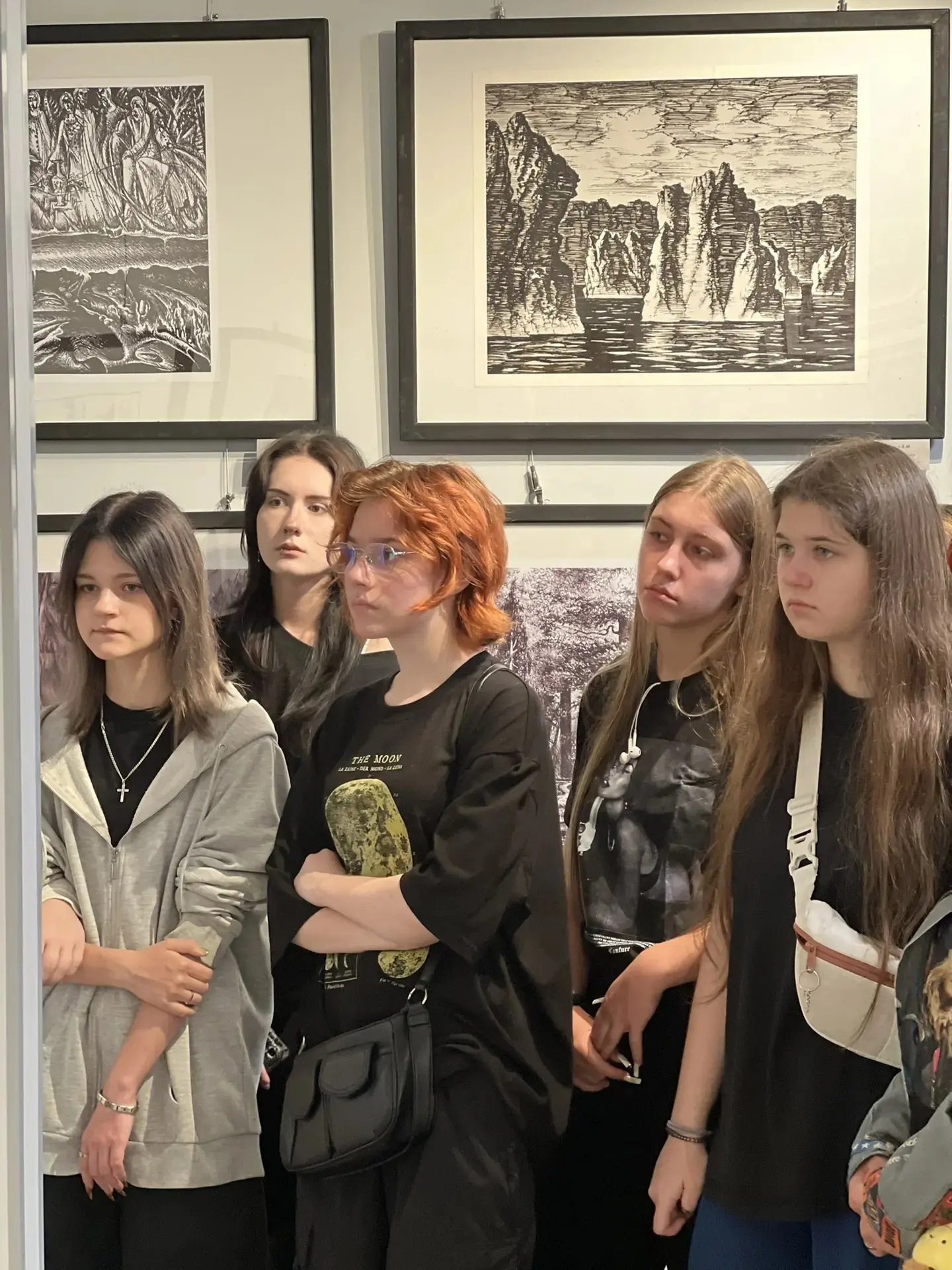 19 июня Старооскольский художественный музей посетили студенты Старооскольского педагогического колл