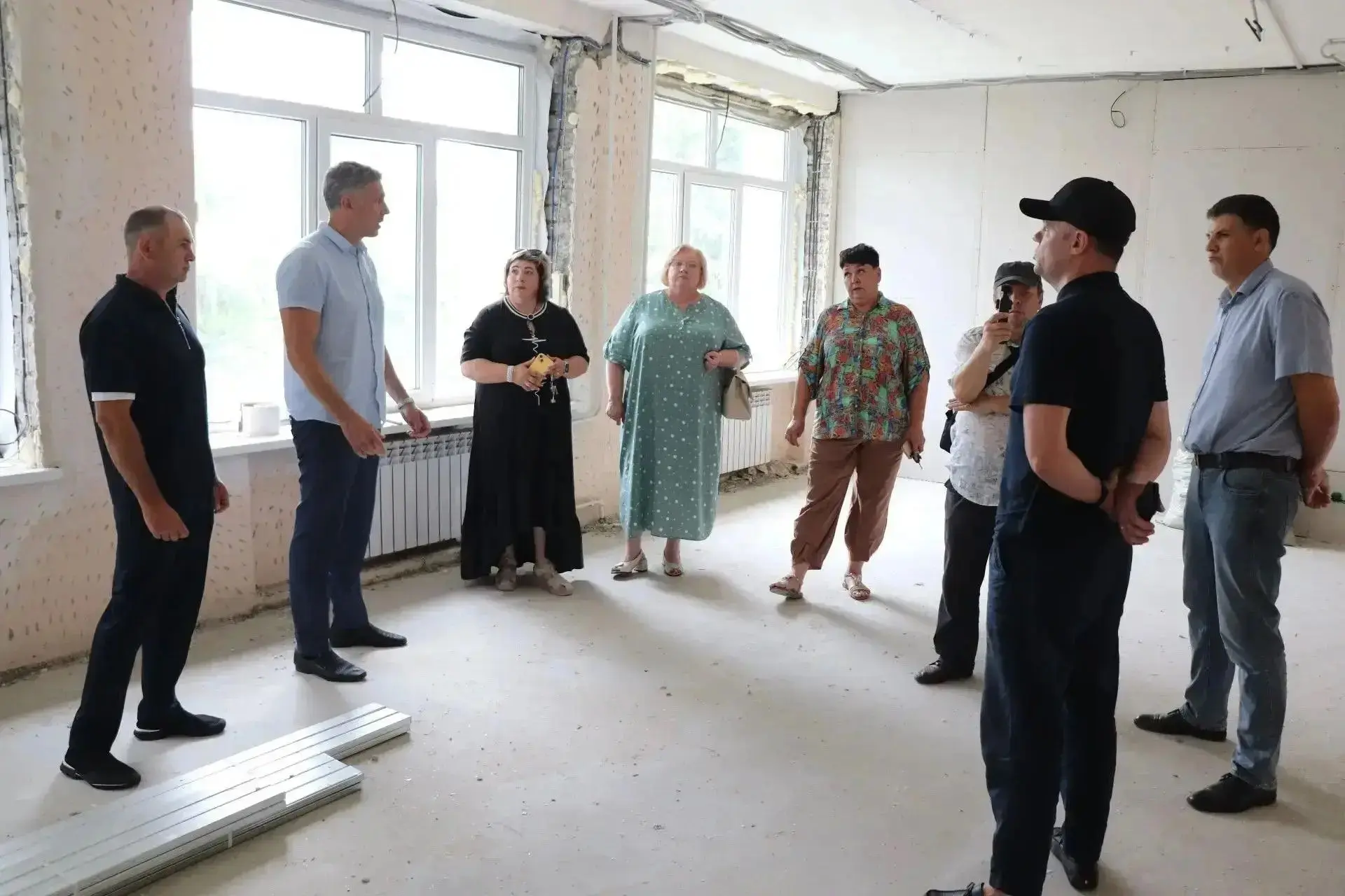 Модернизация детской библиотеки возобновлена в Уварово под контролем депутатов и родителей
 
Депутат