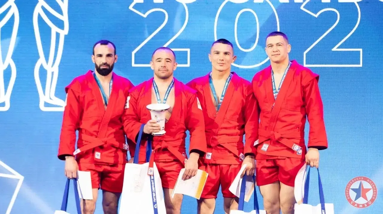 Самбисты из Республики - в числе победителей и призеров Чемпионата России.  Артём Тадин завоевал «зо