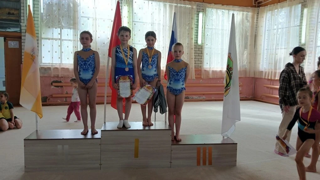 🤸‍♂🤸‍♀11 мая в селе Сотниковское прошли соревнования по спортивной акробатике на Первенство Благодар