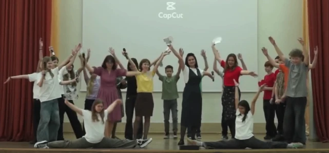 👨‍👩‍👧‍👦 6 «В» — настоящая команда!  Участвуем в конкурсе «Секреты дружного класса: Родители первых» 