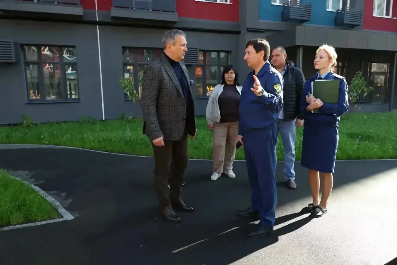 Прокурор Самары Александр Диденко проверил готовность квартир для детей-сирот