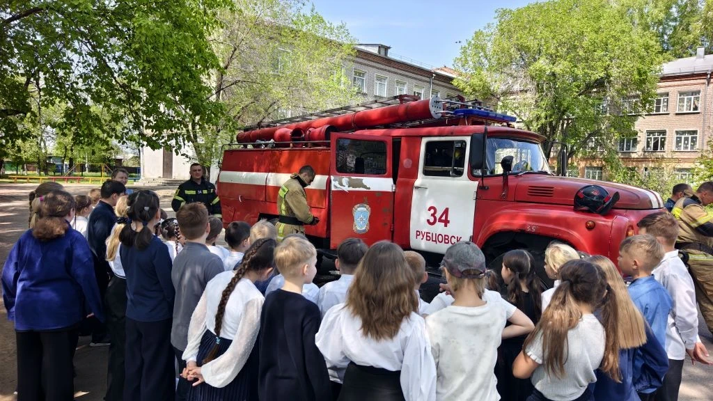 🚒 В МБОУ «СОШ №18» прошёл Всероссийский открытый урок культуры безопасности ⚠️